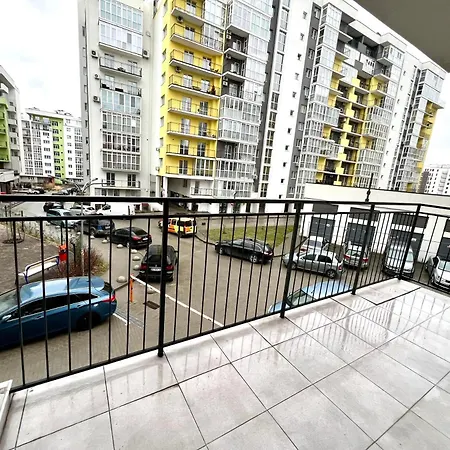 Osapart In A Complex Great Britain *