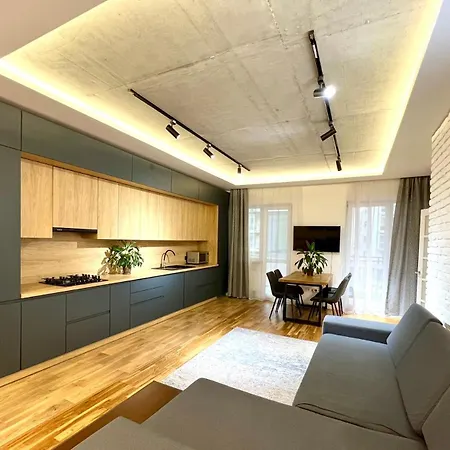 Osapart In A Complex Great Britain Lviv