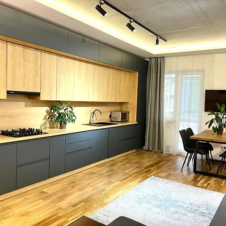 Daire Osapart In A Complex Great Britain *