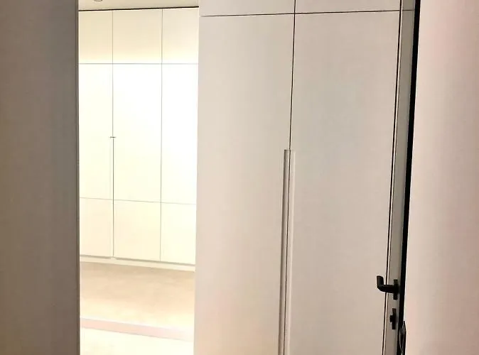 Osapart In A Complex Great Britain לבוב