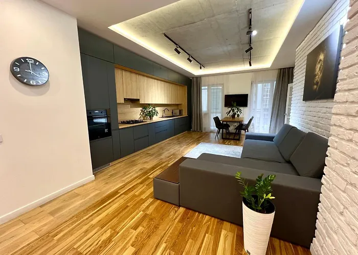 Osapart In A Complex Great Britain