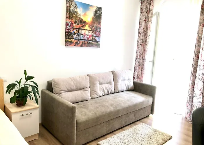 Osapart In A Complex Great Britain *