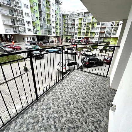 Osapart In A Complex Great Britain * Lviv