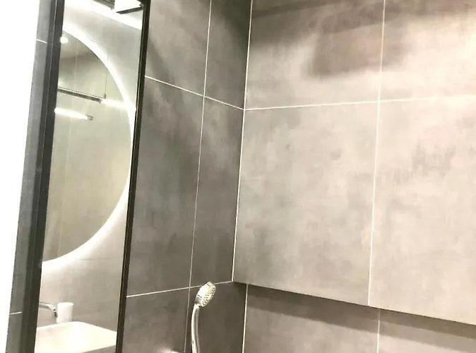 Osapart In A Complex Great Britain